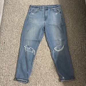 American Eagle Mom Jeans